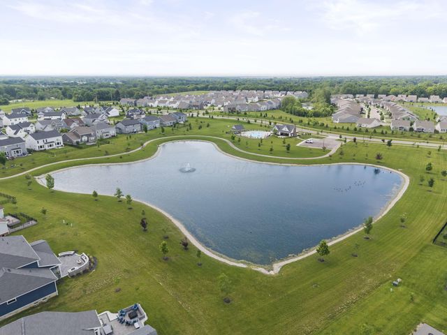 1059 Honeycomb Lane, Grove City, OH 43123