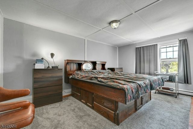 111 Van Winkle Ave, Hawthorne Boro, NJ 07506
