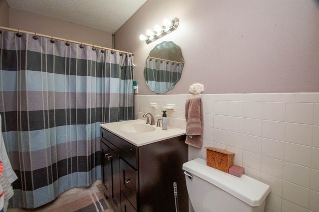 205 Harding Dr, Houma, LA 70364