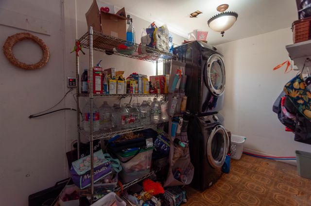 205 Harding Dr, Houma, LA 70364