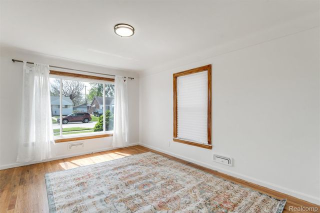 16829 Stricker Avenue, Eastpointe, MI 48021