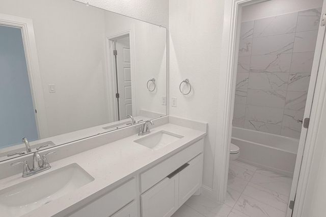 221 Medallion ST, Liberty Hill, TX 78642