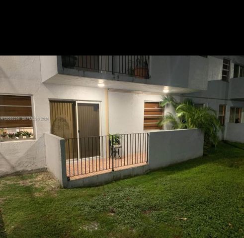 1221 SW 122nd Avenue 105, Miami, FL 33184