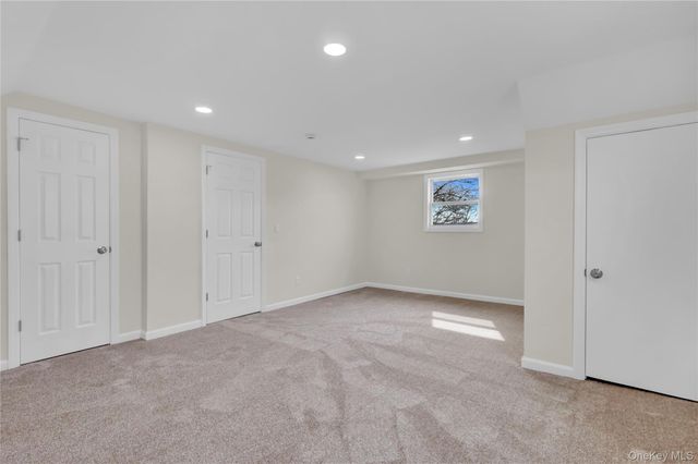 89 Sherman Avenue, Bethpage, NY 11714