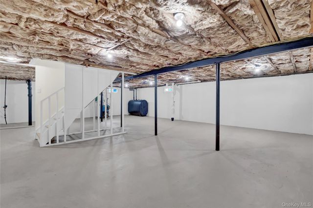 89 Sherman Avenue, Bethpage, NY 11714