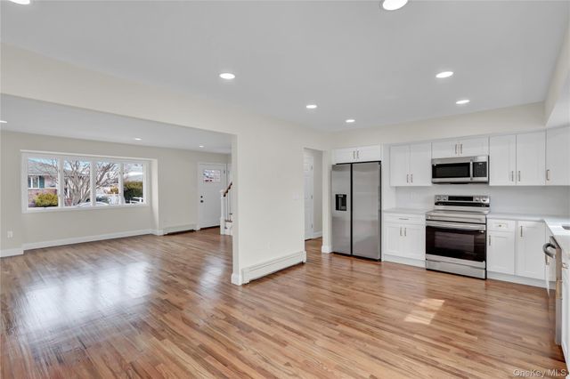 89 Sherman Avenue, Bethpage, NY 11714