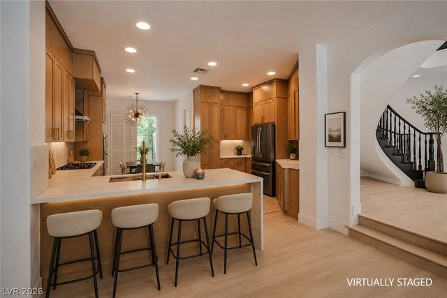 8244 Horseshoe Bend Lane, Las Vegas, NV 89113