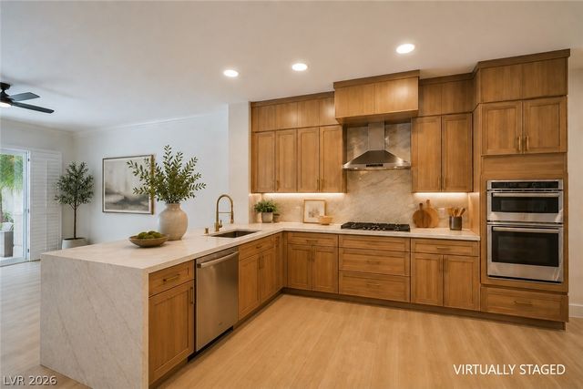 8244 Horseshoe Bend Lane, Las Vegas, NV 89113