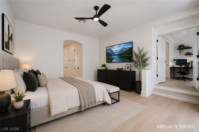 8244 Horseshoe Bend Lane, Las Vegas, NV 89113