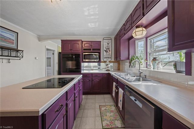 207 Hersey Collins Road, Mount Airy, NC 27030