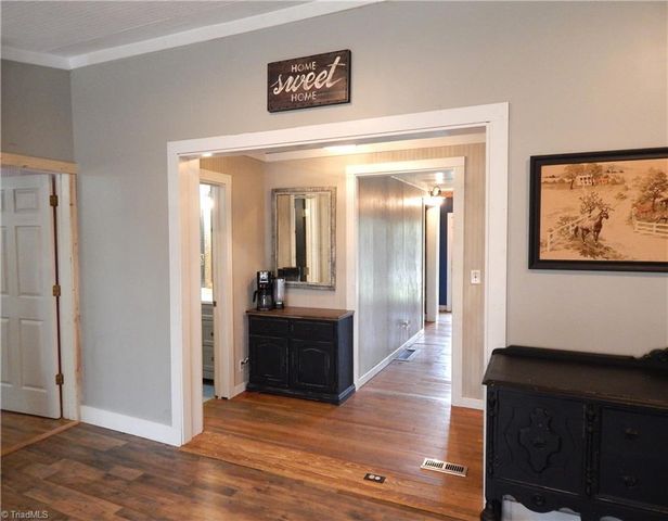 207 Hersey Collins Road, Mount Airy, NC 27030