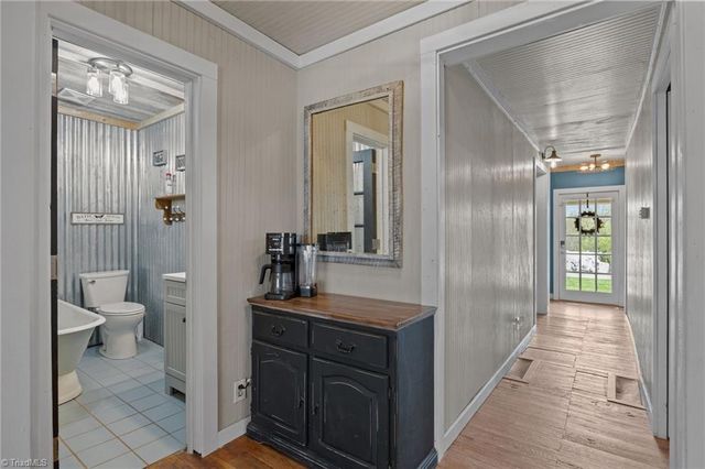 207 Hersey Collins Road, Mount Airy, NC 27030