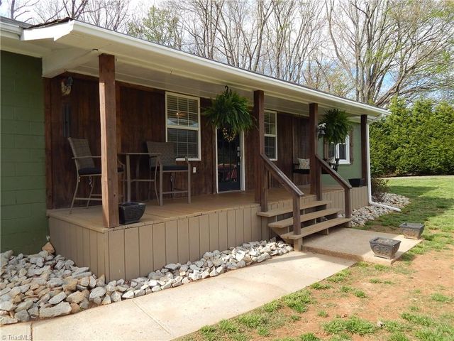 207 Hersey Collins Road, Mount Airy, NC 27030