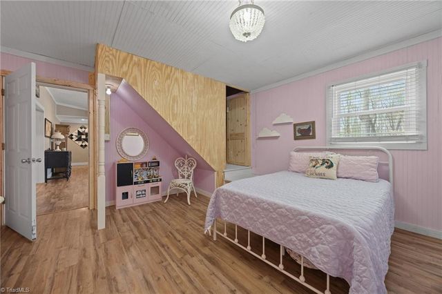 207 Hersey Collins Road, Mount Airy, NC 27030