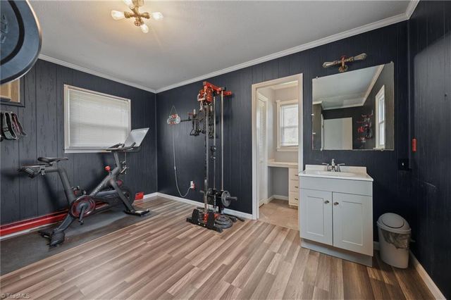 207 Hersey Collins Road, Mount Airy, NC 27030