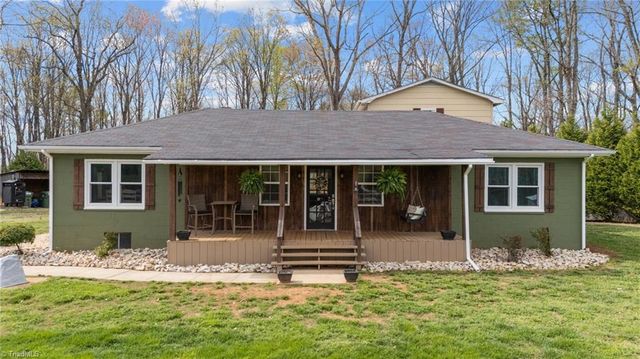 207 Hersey Collins Road, Mount Airy, NC 27030