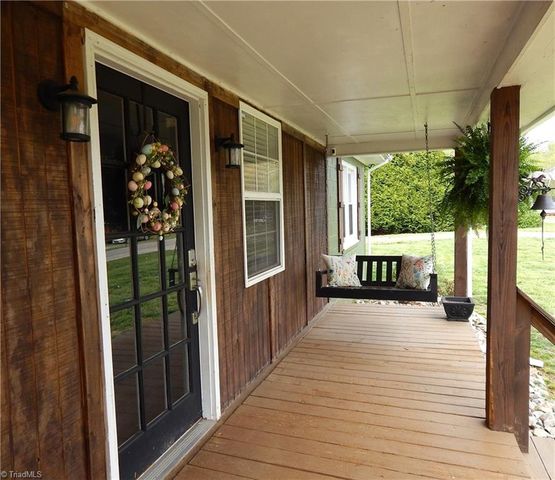 207 Hersey Collins Road, Mount Airy, NC 27030