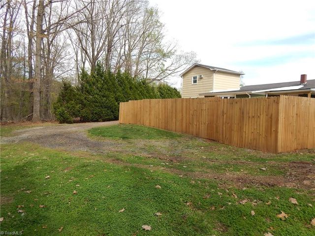 207 Hersey Collins Road, Mount Airy, NC 27030