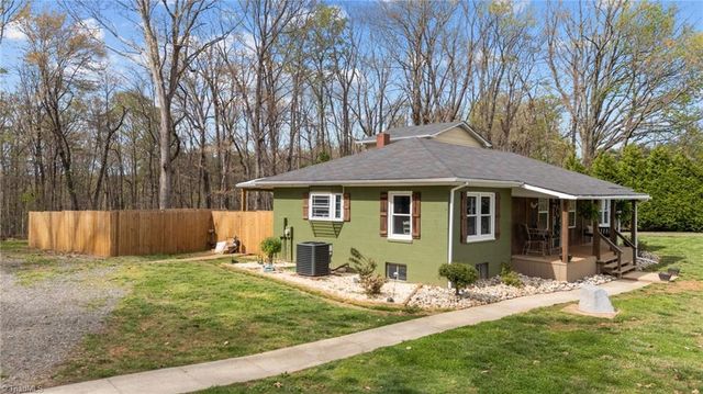 207 Hersey Collins Road, Mount Airy, NC 27030