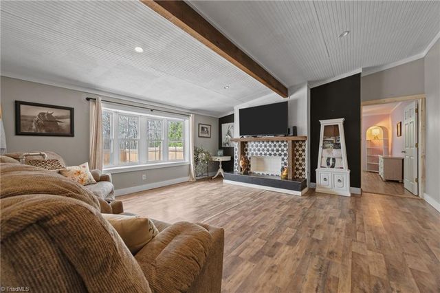 207 Hersey Collins Road, Mount Airy, NC 27030