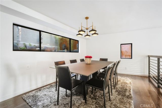 3601 Dixie Canyon Place, Sherman Oaks, CA 91423