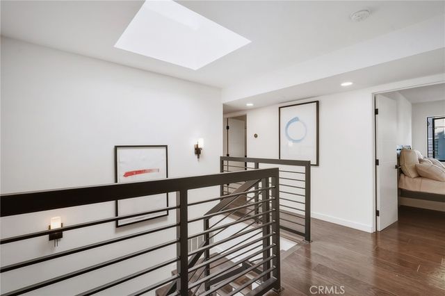 3601 Dixie Canyon Place, Sherman Oaks, CA 91423
