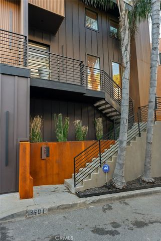 3601 Dixie Canyon Place, Sherman Oaks, CA 91423