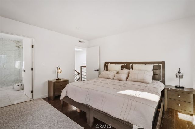 3601 Dixie Canyon Place, Sherman Oaks, CA 91423