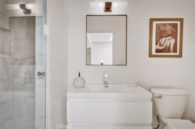 3601 Dixie Canyon Place, Sherman Oaks, CA 91423