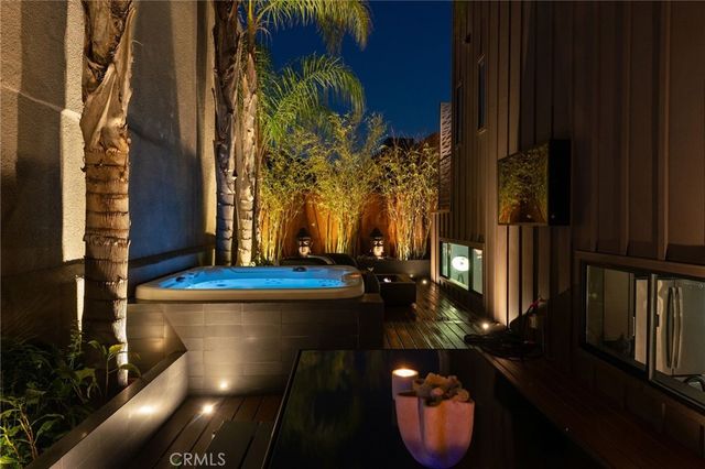 3601 Dixie Canyon Place, Sherman Oaks, CA 91423