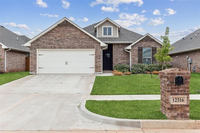 12316 SW 31st Street, Yukon, OK 73099