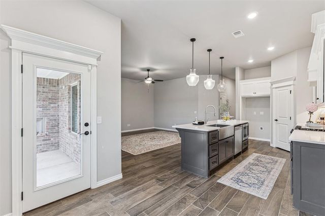 12316 SW 31st Street, Yukon, OK 73099