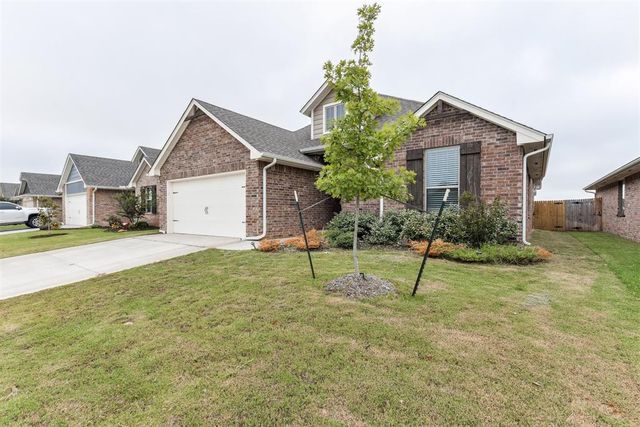 12316 SW 31st Street, Yukon, OK 73099