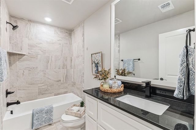 12316 SW 31st Street, Yukon, OK 73099