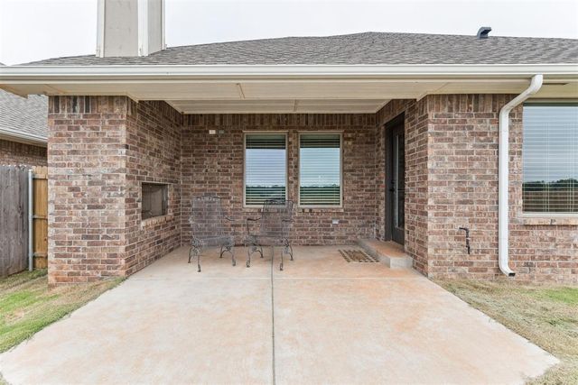 12316 SW 31st Street, Yukon, OK 73099