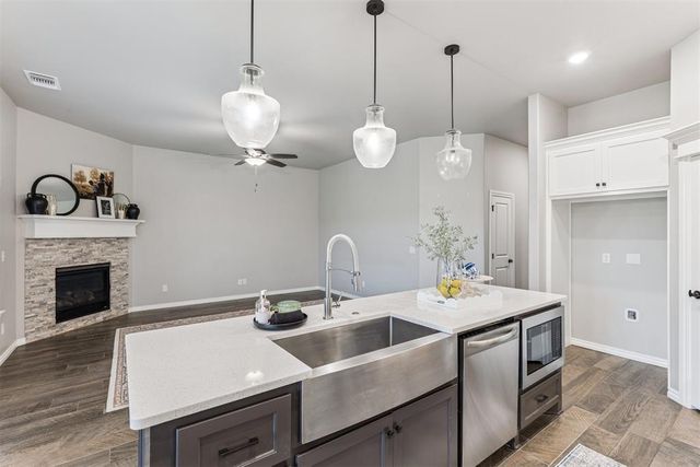 12316 SW 31st Street, Yukon, OK 73099