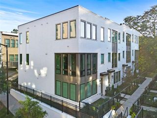 352 Gibson SE Street, Atlanta, GA 30316