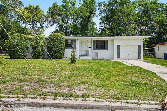 7417 MAYAPPLE Road, Jacksonville, FL 32211