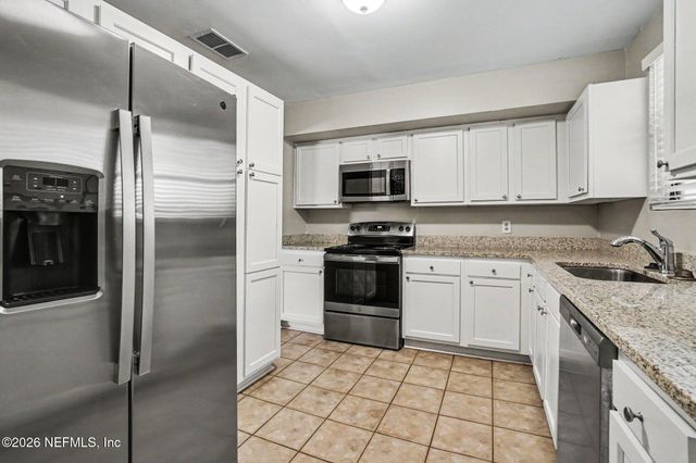 7417 MAYAPPLE Road, Jacksonville, FL 32211