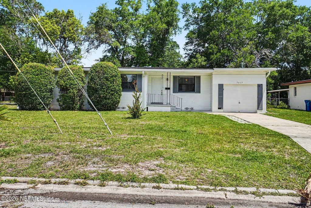 7417 MAYAPPLE Road, Jacksonville, FL 32211