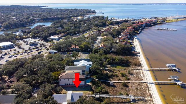 4 Duncan Ave, Gulf Breeze, FL 32561