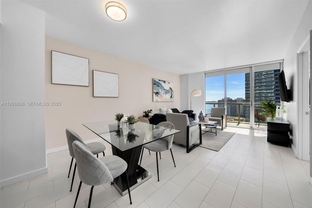 485 Brickell Ave 1709, Miami, FL 33131