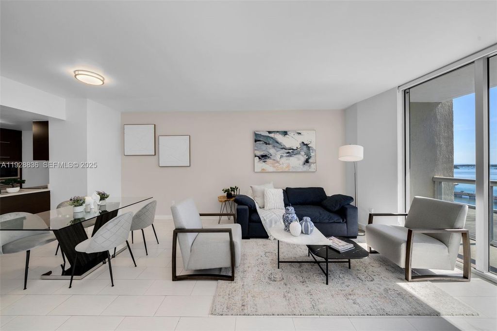 485 Brickell Ave 1709, Miami, FL 33131