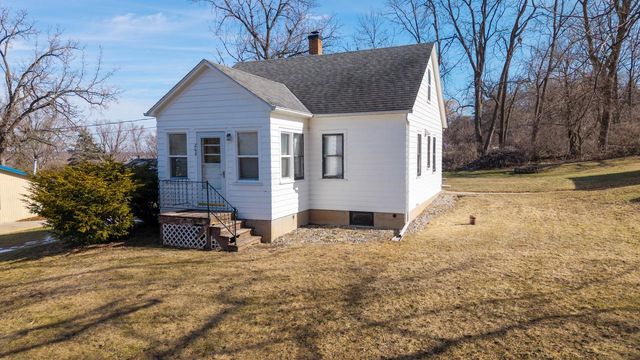 265 Charlevoix STREET, Marquette, WI 53947