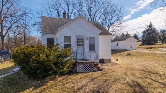 265 Charlevoix STREET, Marquette, WI 53947