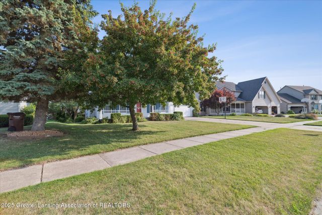 6725 French Creek Drive, Lansing, MI 48917