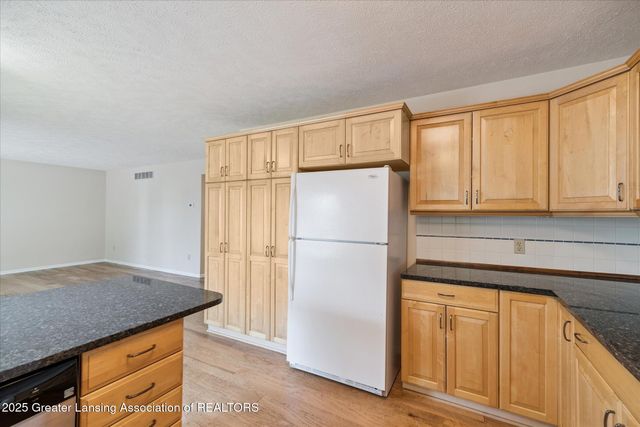 6725 French Creek Drive, Lansing, MI 48917