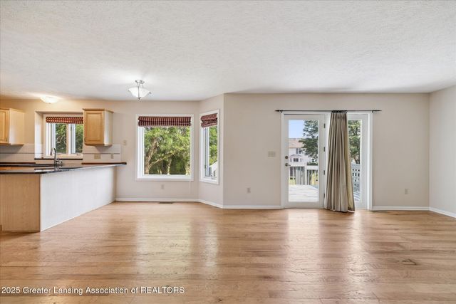 6725 French Creek Drive, Lansing, MI 48917