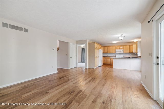 6725 French Creek Drive, Lansing, MI 48917