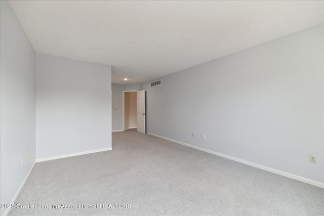 6725 French Creek Drive, Lansing, MI 48917